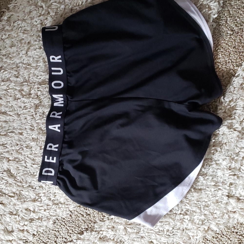 Under Armour - Picture 4 of 5